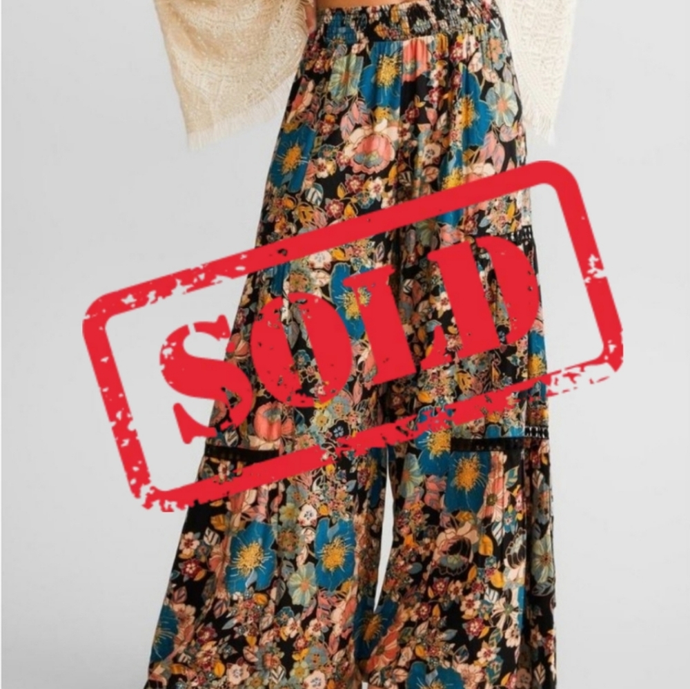 ANGIE Floral Beach Pant